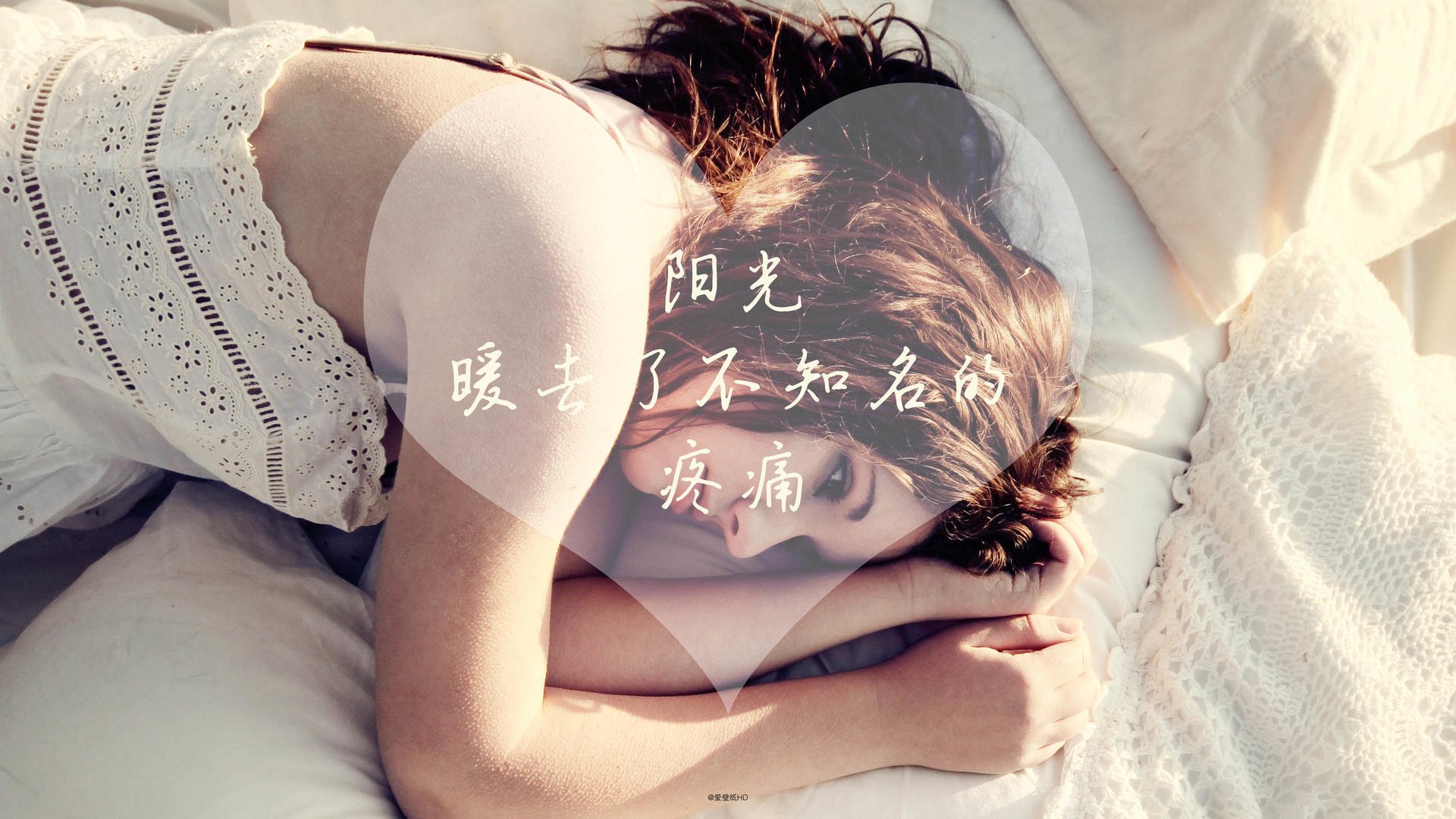 夜空星光骑行比赛，身临其境的运动享受，星空骑行服怎么样